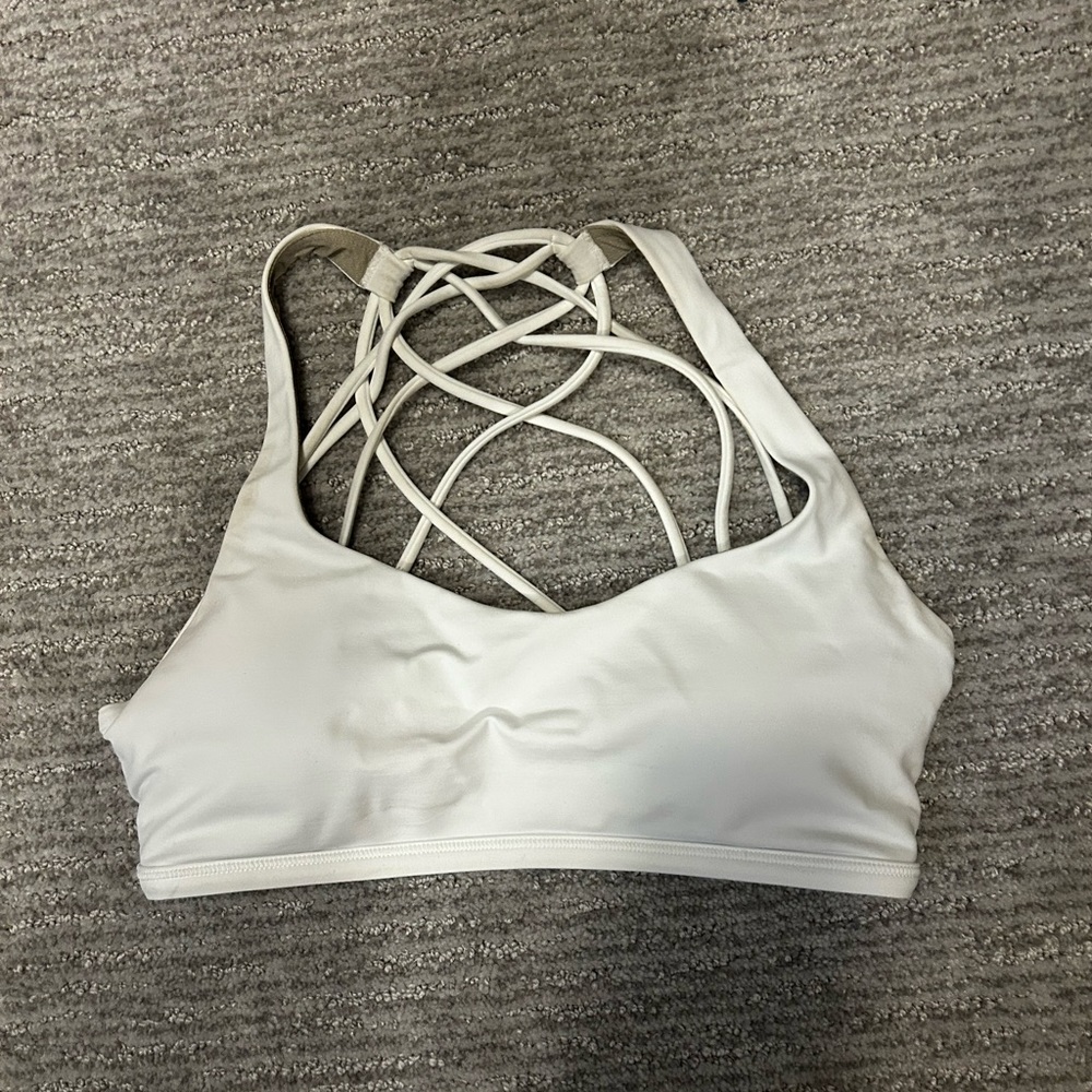 LULULEMON Free To Be Serene Sport Bra